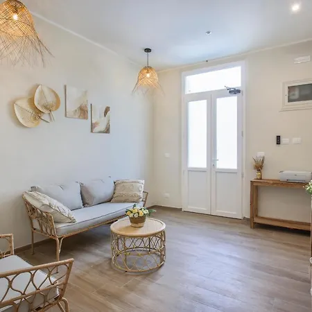 Versilia Mia - At 8min By Walk! New Rooms! Air Condition!
