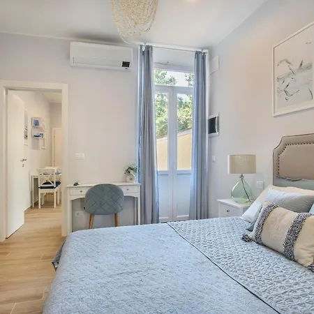 Gasthuis Versilia Mia - At 8min By Walk! New Rooms! Air Condition! 3*