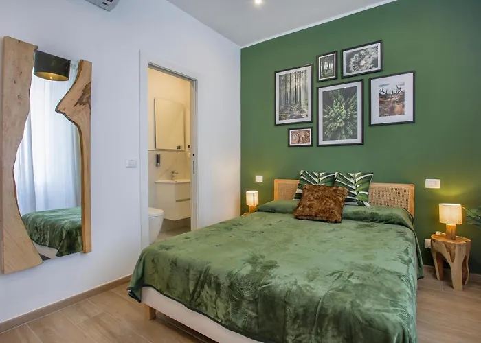 Versilia Mia - At 8min By Walk! New Rooms! Air Condition! ゲストハウス ヴィアレッジョ