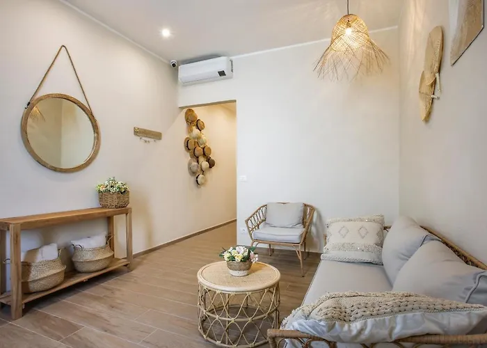 Guest house Versilia Mia - At 8min By Walk! New Rooms! Air Condition!