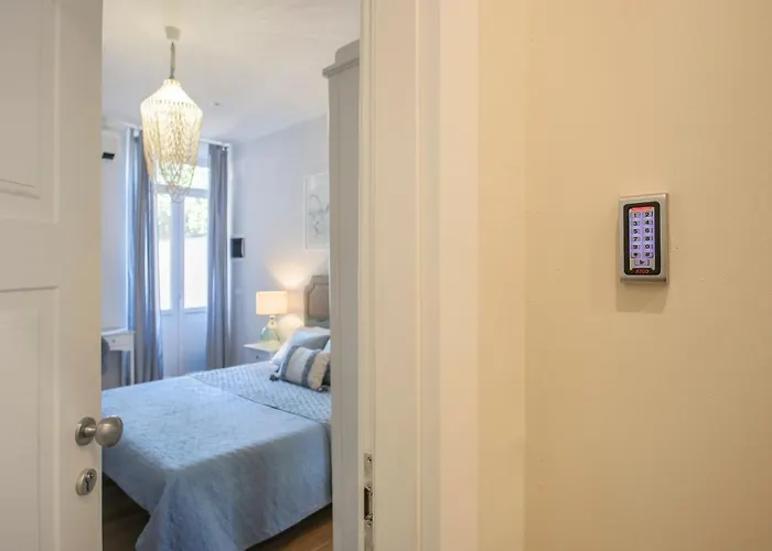 Versilia Mia - At 8min By Walk! New Rooms! Air Condition! 3*